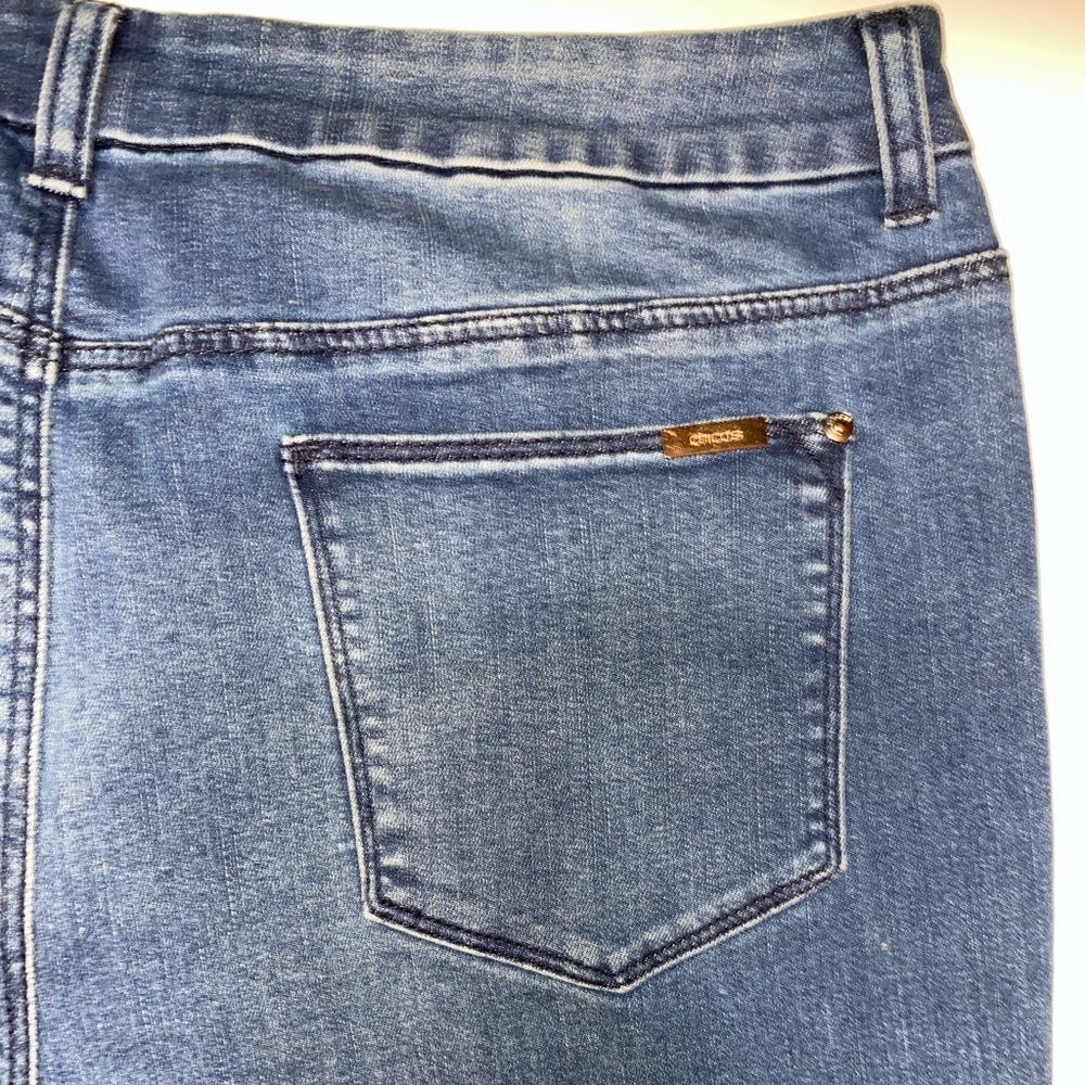 Chico’s So Slimming Floral Embellished Girlfriend Ankle Jeans Size 2.5 (US 14) - Picture 11 of 15